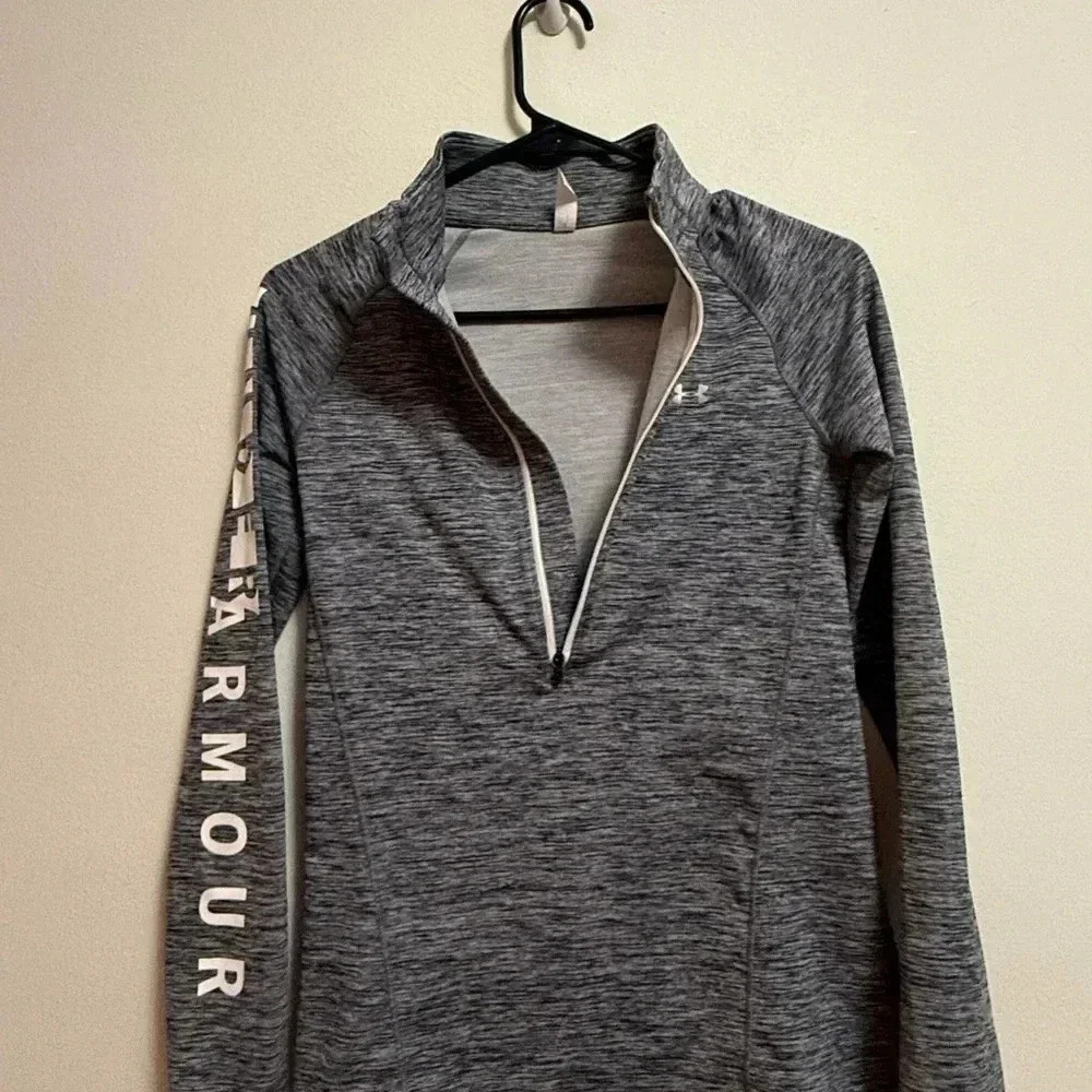 Under Armour - Women’s Athletic Gray Quarter-Zip Pullover - Size XS - Picture 4 of 5